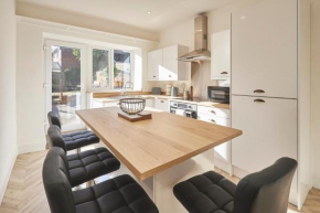 Host & Stay - Spring Cottage